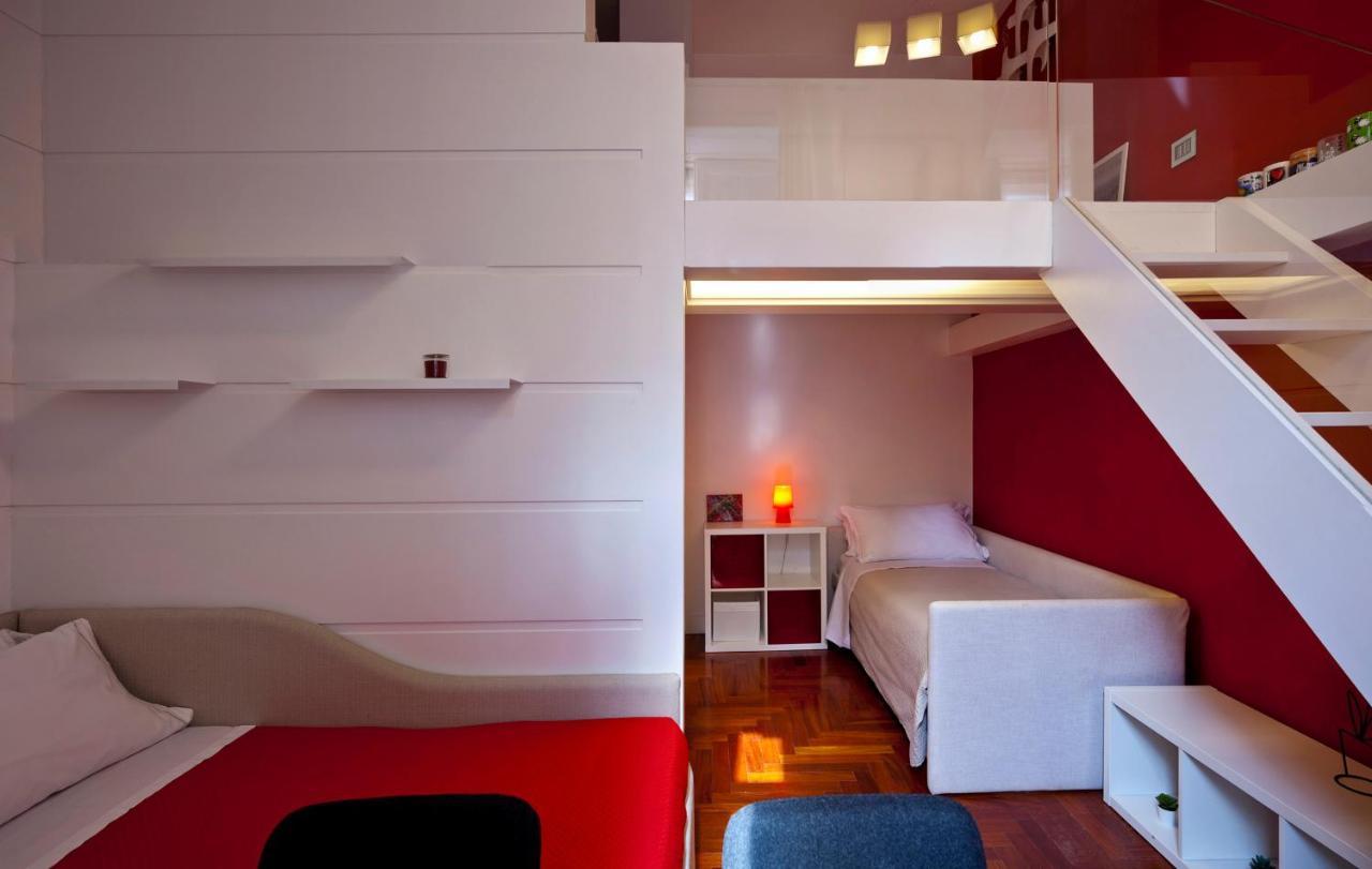Elegant Apartment At Chiaia By Wonderful Italy เนเปิลส์ ภายนอก รูปภาพ